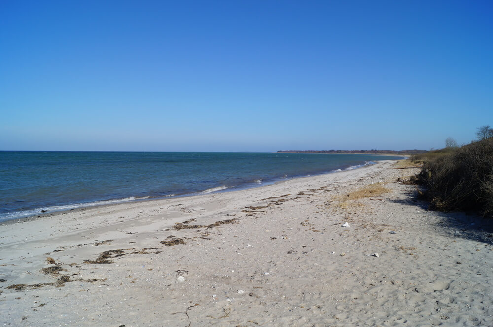 Stranden nær luksushus nr. 310.