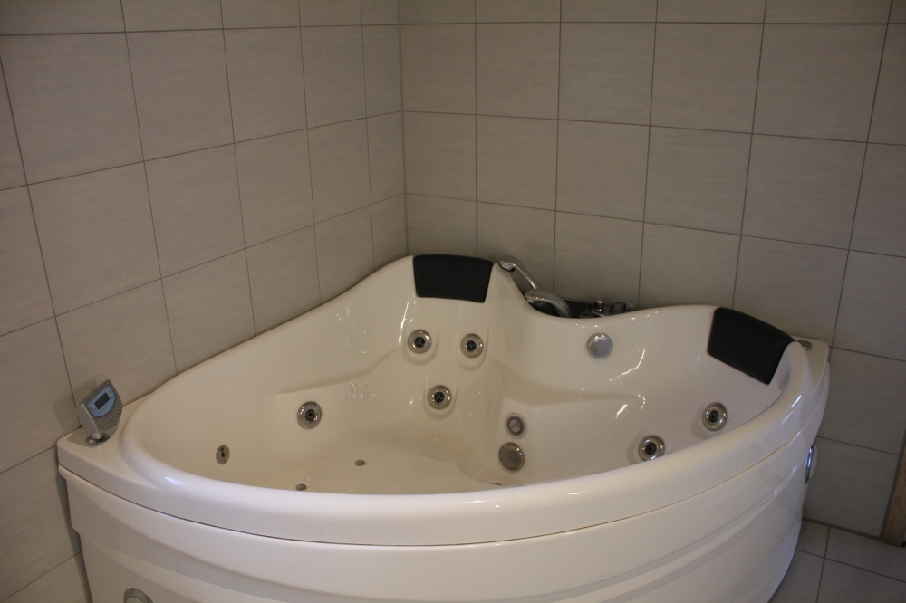 Luksushus nr. 303 har bl.a. et deilig boblebad