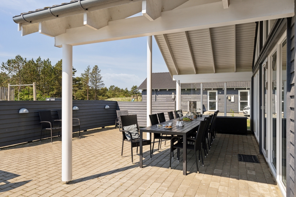 Stor terrasse i luksushus nr. 409 i Vestjylland.
