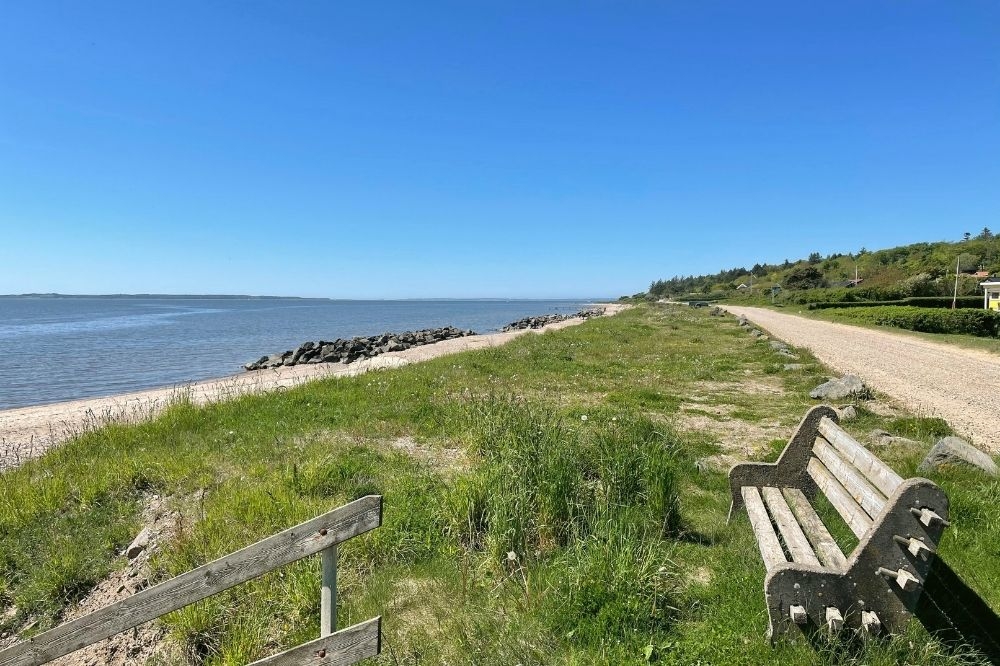 Den flotte stranden nær luksushus nr. 431 ved Limfjorden.