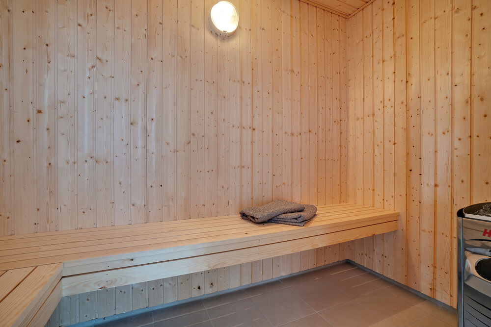 Nyt varmen i badstuen i luksushus nr. 467 til 30 personer