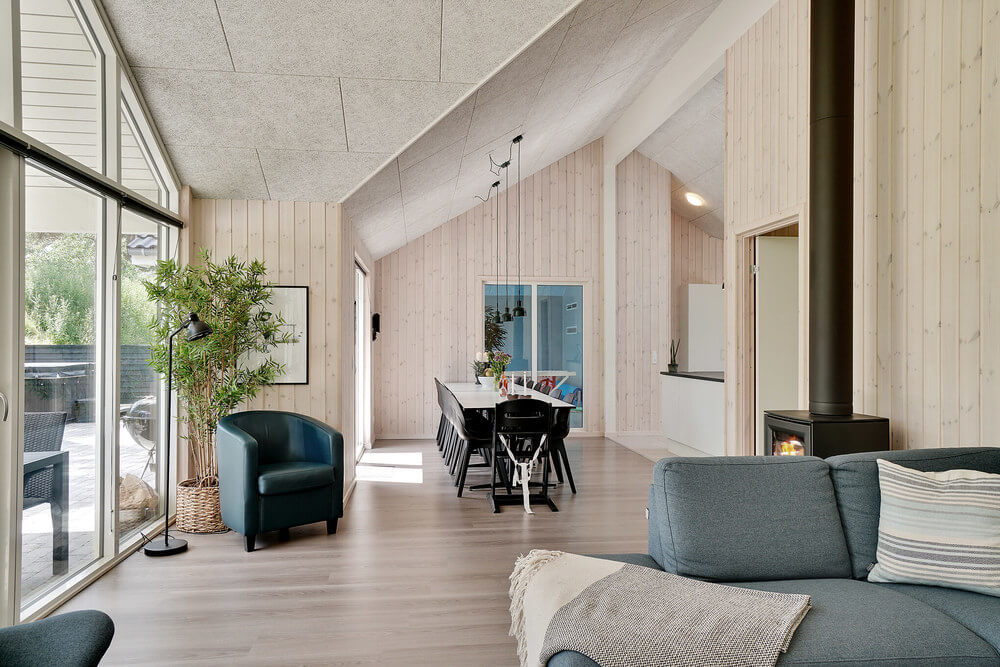 Oppholdsrom med plass til 14 i luksushus nr. 519.