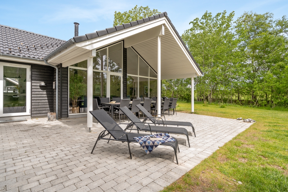 Luksushus nr. 519 har en deilig terrasse med gode hagemøbler til 14 personer.