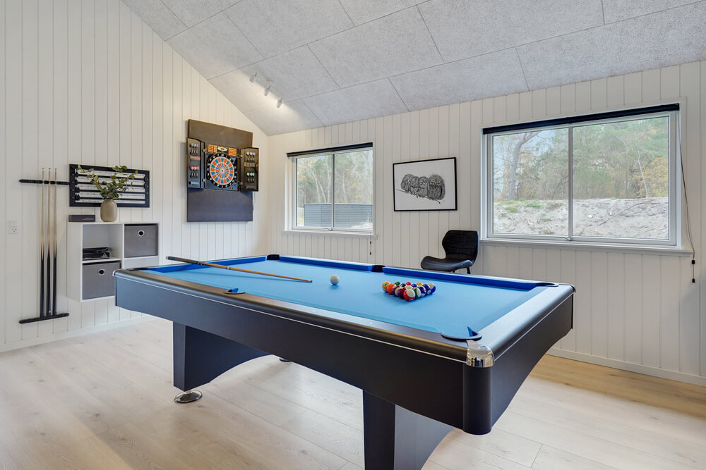 I tillegg til alle aktivitetsmulighetene i husets bassengavdeling, kan du også spille biljard, bordtennis og dart i luksushus nr. 509