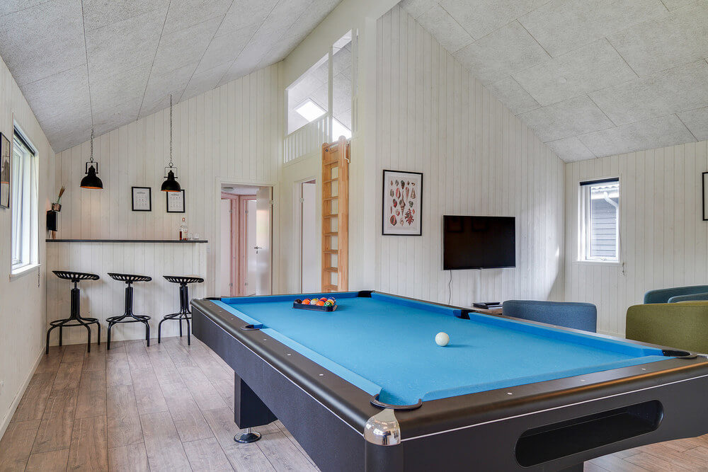 I tillegg til alle aktivitetsmulighetene i husets bassengavdeling, kan du også spille biljard, bordtennis og dart i luksushus nr. 506