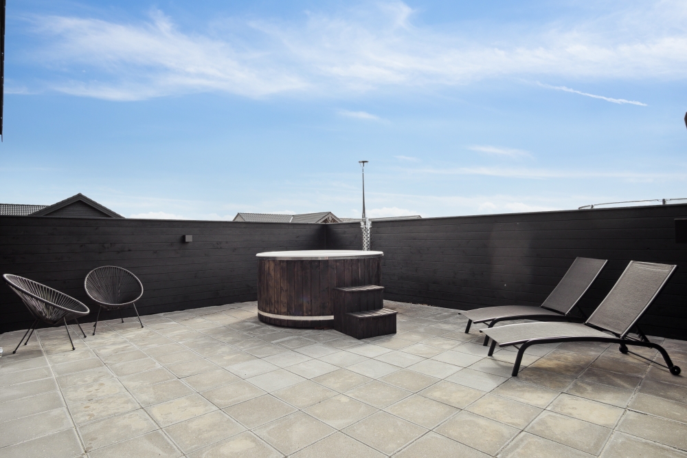 Dette lekre huset med spa, nr. 579, med plass til 26 personer, ligger i Vestjylland