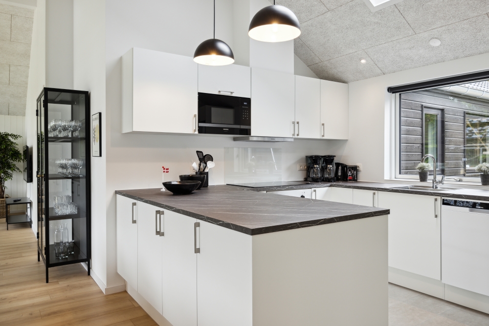 Kjøkkenet i luksushus nr. 755 er godt innrettet.