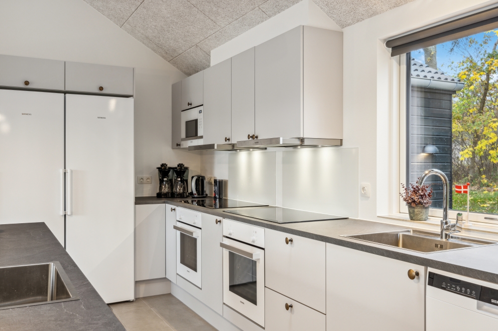 Kjøkkenet i luksushus nr. 758 er godt innrettet.