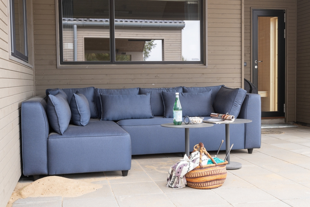 Luksushus nr. 624 har en deilig terrasse med gode hagemøbler til 14 personer.
