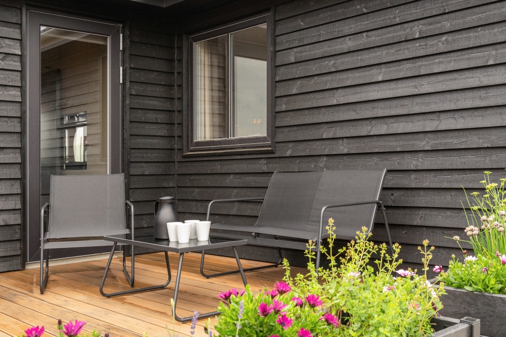 Luksushus nr. 646 har en deilig terrasse med gode hagemøbler til 18 personer.