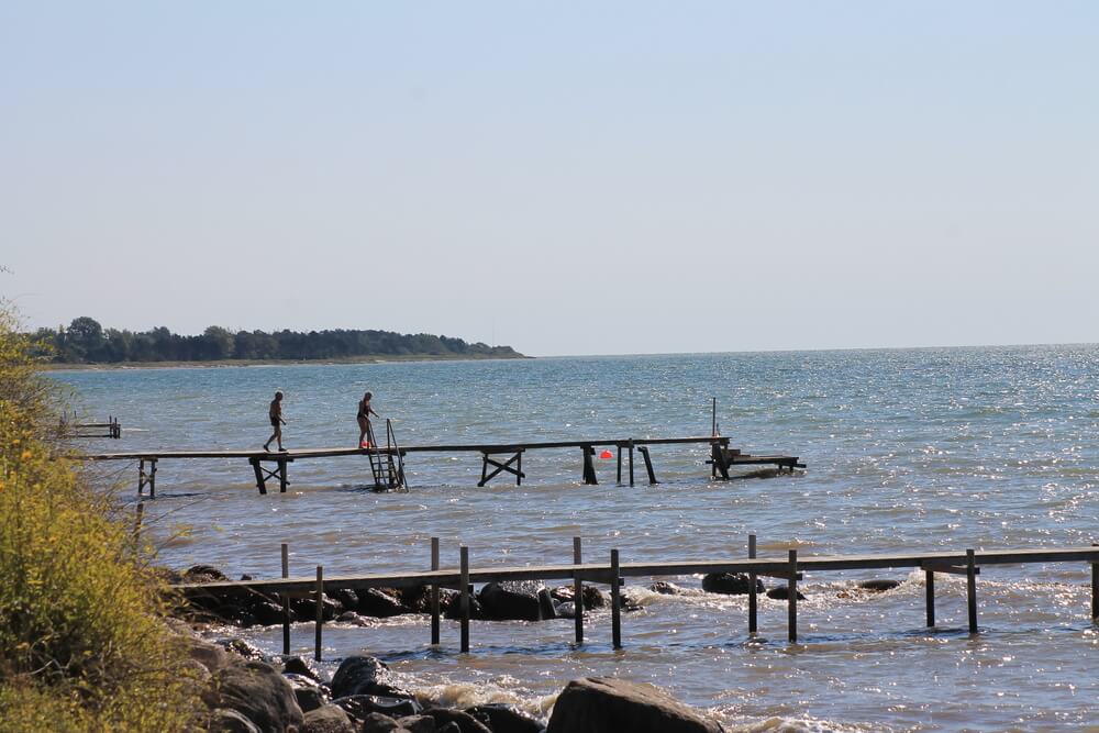 Stranden nær luksushus nr. 242.