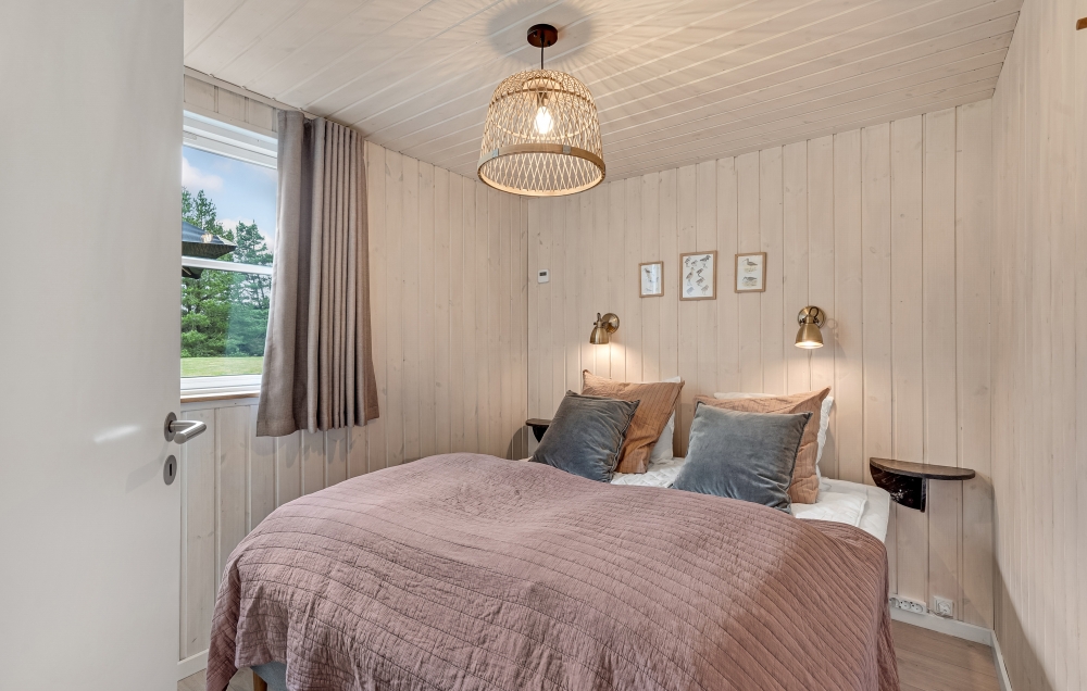 Et av de 10 soverommene i luksushus nr. 189 i Vestjylland.