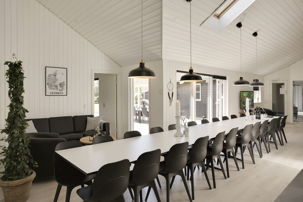 Oppholdsrom med plass til 26 i luksushus nr. 207.