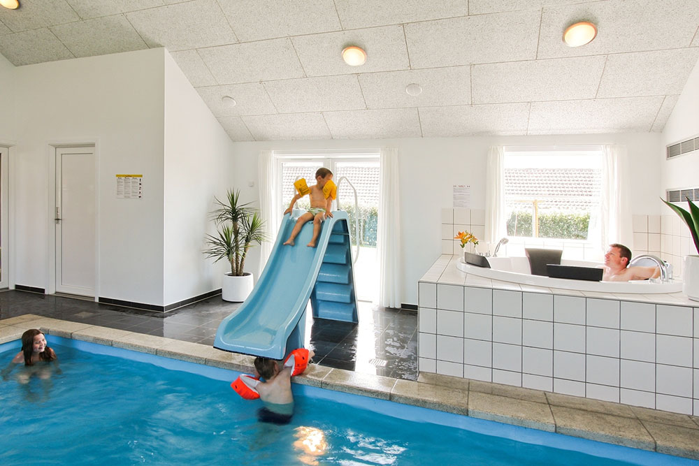 Nyt varmen i boblebadet i luksushus nr. 221 i Fyn og øyer