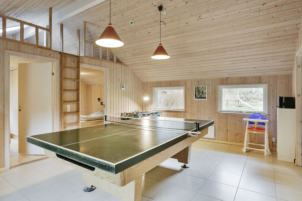 I tillegg til alle aktivitetsmulighetene i husets bassengavdeling, kan du også spille biljard, bordtennis og dart i luksushus nr. 159